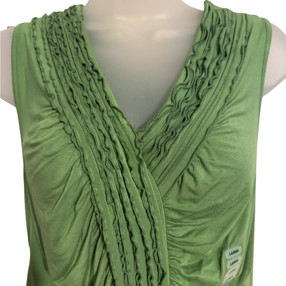 NWT Green Ruched Sleeveless Spring/Summer Top LARGE #R - Picture 2 of 7
